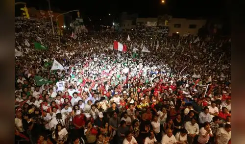Las regiones no hacen política Las regiones no hacen política