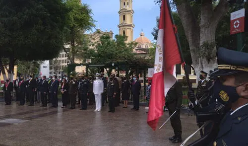 Autoridades del Ejecutivo y regionales participan de ceremonia por el Bicentenario de Piura. Foto: La República Bicentenario Piura