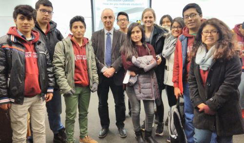 Sanmarquinos en Harvard reciben sus primeras clases de liderazgo