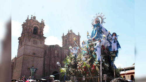 Virgen de la Candelaria Puno