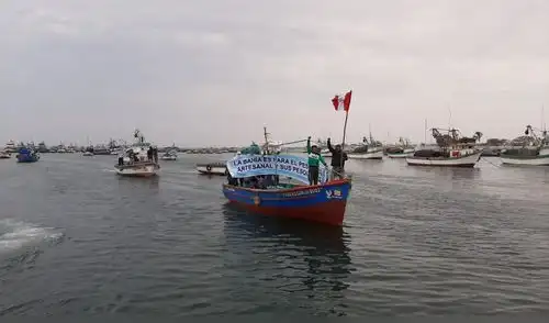 Pescadores de Sechura acatan paro