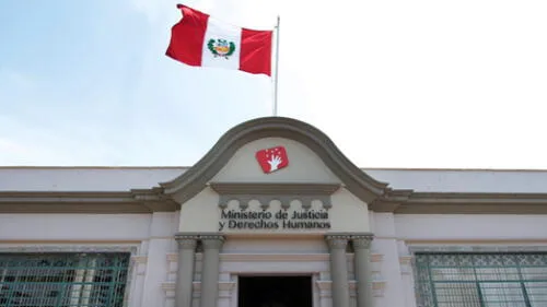 Minjus no entrega a la Defensoría expediente de indulto a Fujimori