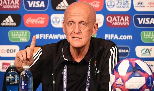 Pierluigi Collina superó a Ken Aston, Michel Vautrot y Markus Merk. Foto: AFP
