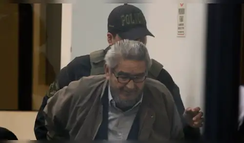 Caso Tarata: Sala expulsa a Abimael Guzmán por no guardar compostura