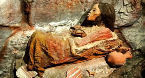 Arequipa: Rector niega que Momia Juanita sea entregada a Caylloma