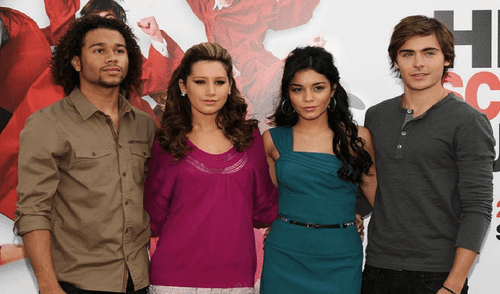 ¿'High School Musical 4' tiene tráiler con Zac Efron y Vanessa Hudgens?