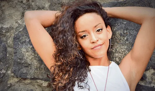 Peruana Andrea Sánchez del Solar protagoniza 'El Guardaespaldas' en Madrid Peruana Andrea Sánchez del Solar protagoniza 'El Guardaespaldas' en Madrid