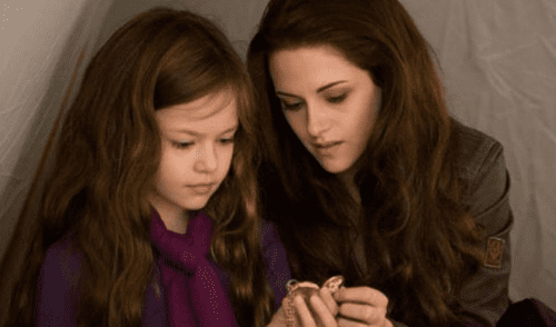 Instagram: Kristen Stewart y su 'hija' de Crepúsculo se reencuentran tras 6 años [FOTO]