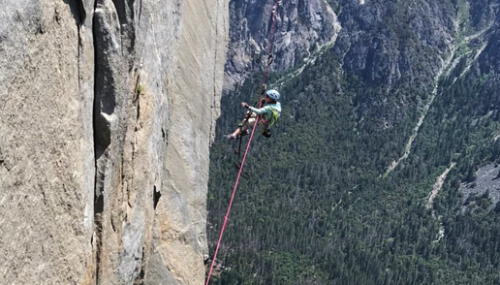 Selah, la niña de 10 años que logra escalar el desafiante muro de Yosemite Selah, la niña de 10 años que logra escalar el desafiante muro de Yosemite