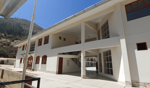 Denuncia de presunta corrupción ha perjudicado a institución educativa. Denuncia de presunta corrupción ha perjudicado a institución educativa.