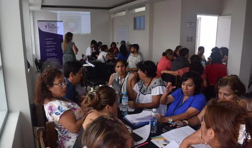 Docente capacita a sus colegas en manejo de aulas virtuales