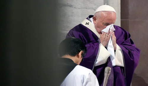 El papa Francisco explicó que el resfriado le impide seguir los ejercicios espirituales. Foto: Europa Press Papa Francisco