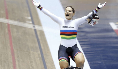 Bicampeona olímpica de ciclismo vive grave situación tras chocar en accidente