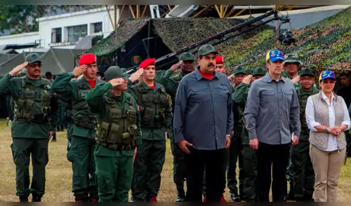 Expulsan a 24 militares de la Fuerza Armada venezolana por "rebelarse" a Maduro Expulsan a 24 militares de la Fuerza Armada venezolana por "rebelarse" a Maduro