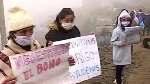 Familias piden ayuda para seguir subsistiendo la cuarentena. Créditos: Captura Latina.