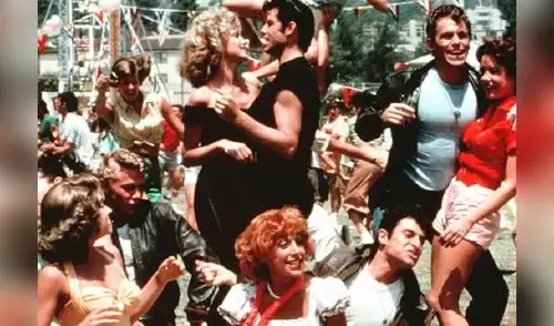 Celebran 40 años de exitoso musical Grease