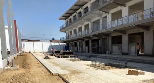 Sullana: denuncian paralización de trabajos en colegio Carlos Augusto Salaverry Sullana: denuncian paralización de trabajos en colegio Carlos Augusto Salaverry
