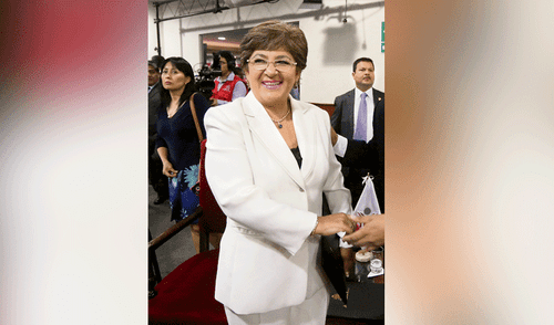 Audios implican a Ruth Monge en intento de soborno en el JNE Audios implican a Ruth Monge en intento de soborno en el JNE