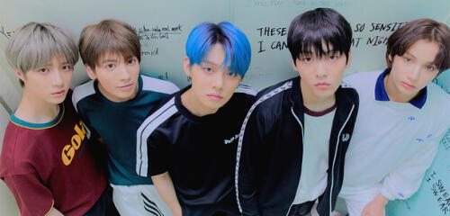 TXT estrenará la versión japonesa de "Run Away" en el famoso programa "Music Station". TXT estrenará la versión japonesa de "Run Away" en el famoso programa "Music Station".