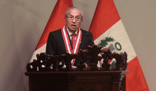 Constitucionalista señala que hubo “irregularidad” en juramentación de Pedro Chávarry