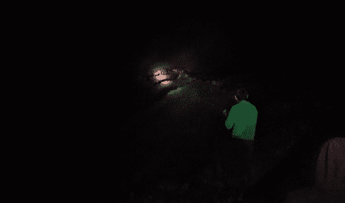 Vraem: camioneta quedó enterrada por el deslizamiento de una quebrada