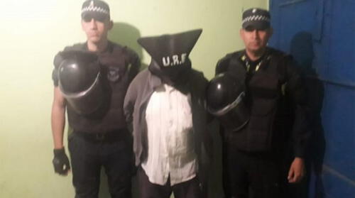 El expolicía está detenido en la Comisaría de Burruyacu, Tucumán. Foto: Contexto Tucumán El expolicía está detenido en la Comisaría de Burruyacu, Tucumán. Foto: Contexto Tucumán