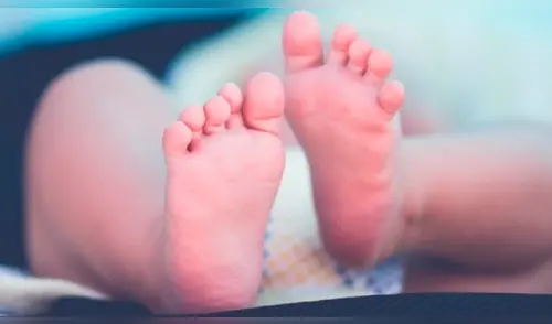 Organizan actividad en favor de bebé con luxación congénita