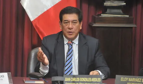 Fujimorista Gonzales cree que los homosexuales provocaron el “diluvio bíblico”