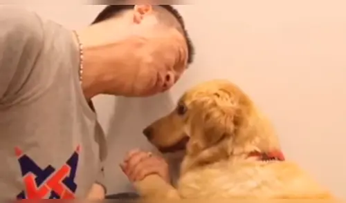 Facebook: Hombre reta a su perro a un curioso 'duelo de fuerza' [VIDEO]