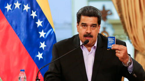 Nicolás Maduro arremete contra Donald Trump en inglés: “Hands off Venezuela!”