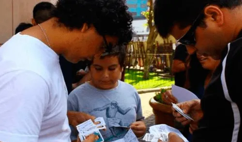 Álbum Panini: estos son los puntos de intercambio de figuritas 