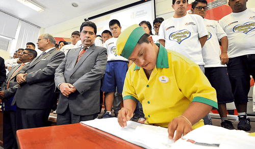 Capacitan a jóvenes con síndrome de Down para que accedan a trabajos