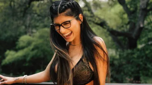 Mia Khalifa cautiva al difundir sensual vestido que lucirá en su boda [VIDEO]