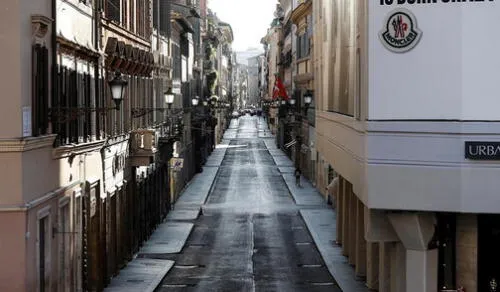 Calles desoladas es normal ahora tras la expansión del coronavirus. Foto: EFE Coronavirus