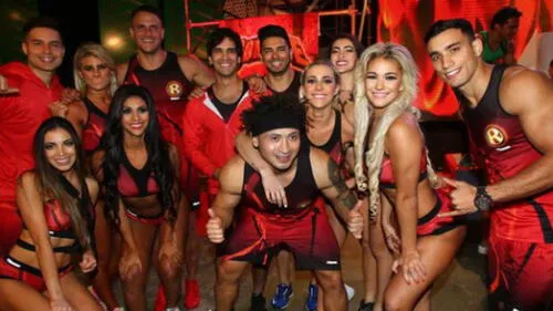 'Combate' responde fuerte a EEG con inesperado contrato de 'guerrero histórico'