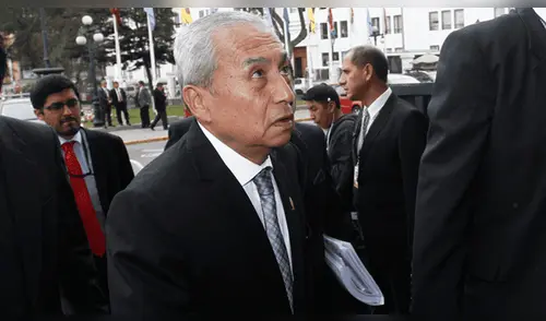 Transparencia pide al Congreso no obstaculizar investigación contra Pedro Chávarry 