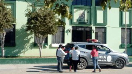 Familia se venga y desfigura a escolar Familia se venga y desfigura a escolar