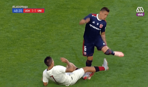 Universitario vs U de Chile: Alejandro Hohberg vio la roja tras terrible falta [VIDEO]