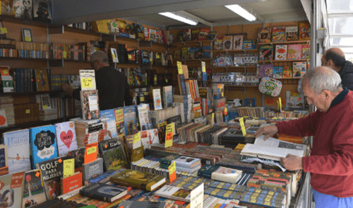 Regalarán más de 1000 libros este jueves en la alameda Chabuca Granda Regalarán más de 1000 libros este jueves en la alameda Chabuca Granda
