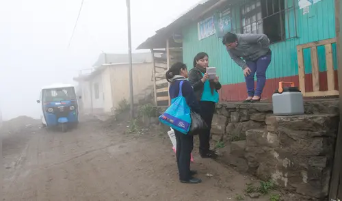 Brigadas del  Minsa vacunarán casa por casa contra la influenza en Ticlio Chico