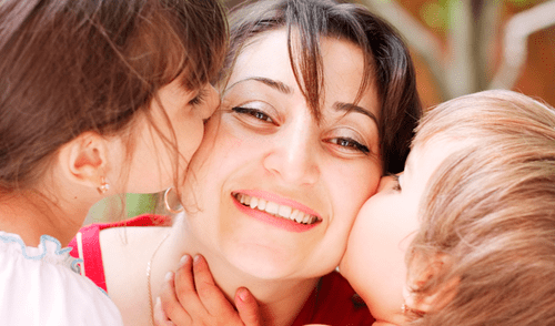 Los poemas más tiernos para dedicar en este Día de la Madre