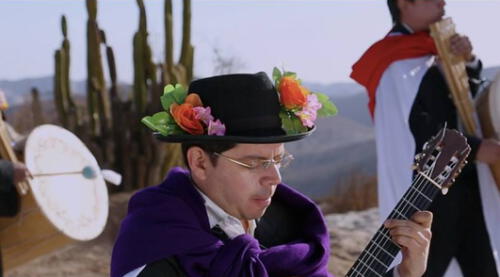 Canción compuesta por arequipeño fue elegida como el tema del Bicentenario [VIDEO]