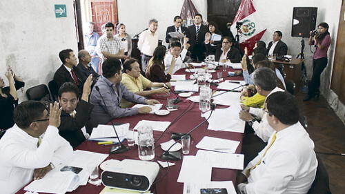 recursos. Consejeros aprueban independencia económica.