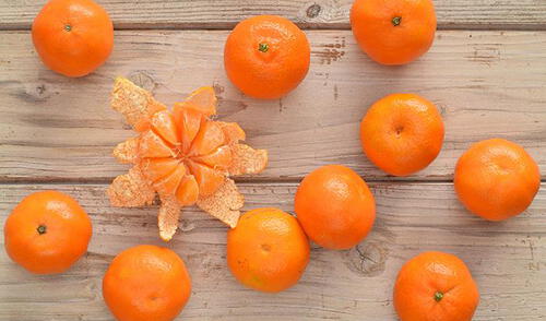 Cáscara de mandarina.