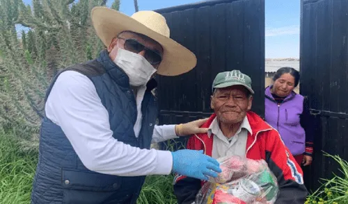 Alcalde de Yura donó su sueldo para ancianos y madres solteras. Alcalde de Yura donó su sueldo para ancianos y madres solteras.