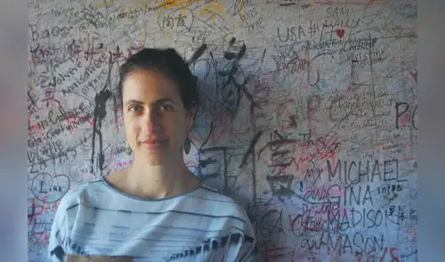 “No necesitamos paternalismos. Entre escritoras nos apoyamos bastante”