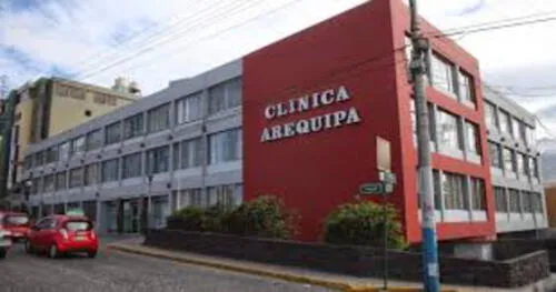 Piden que Sunafil visite Clínica Arequipa.