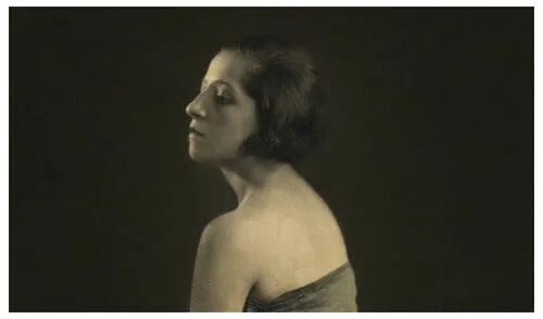 Casa de la Literatura Peruana exhibe muestra documentaria sobre Magda Portal