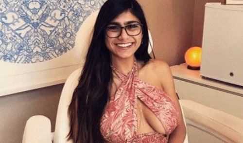Mia Khalifa deja al descubierto problema en su piel con atrevido calendario para adultos Mia Khalifa deja al descubierto problema en su piel con atrevido calendario para adultos