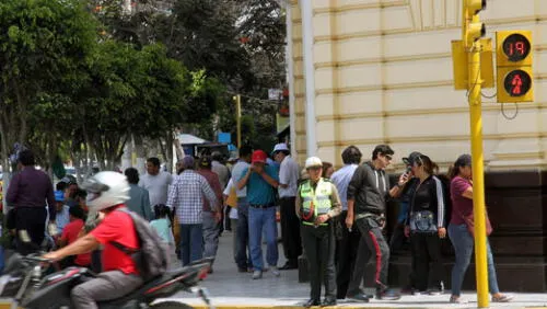 Policía de tránsito.